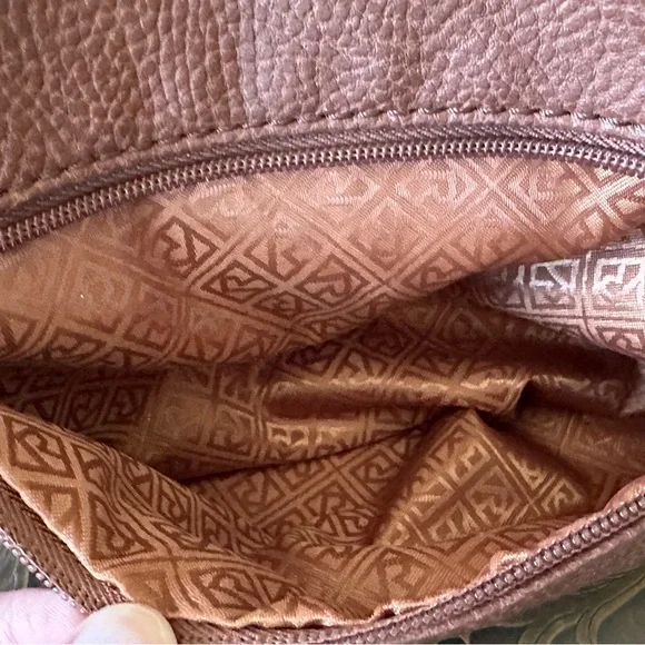 Rare Relic Vintage 1992 Brown Leather Handbag Purse - Adjustable Shoulder Strap - Picture 14 of 16